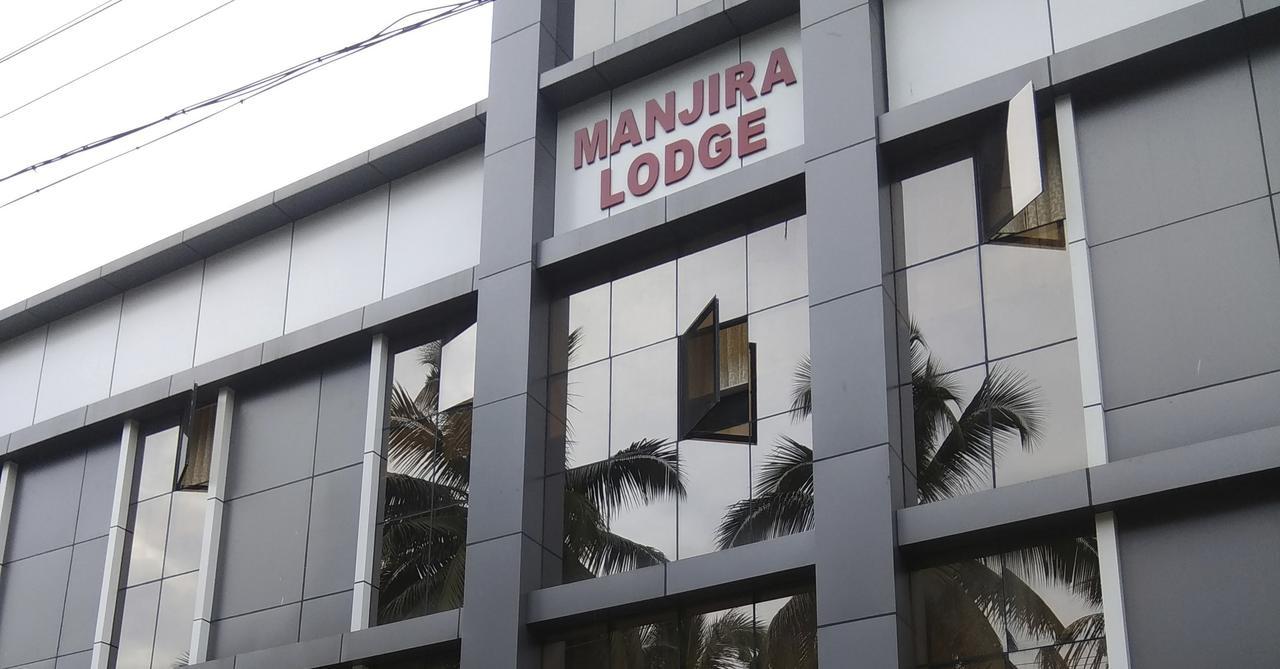 Manjira Lodge Guruvāyūr エクステリア 写真