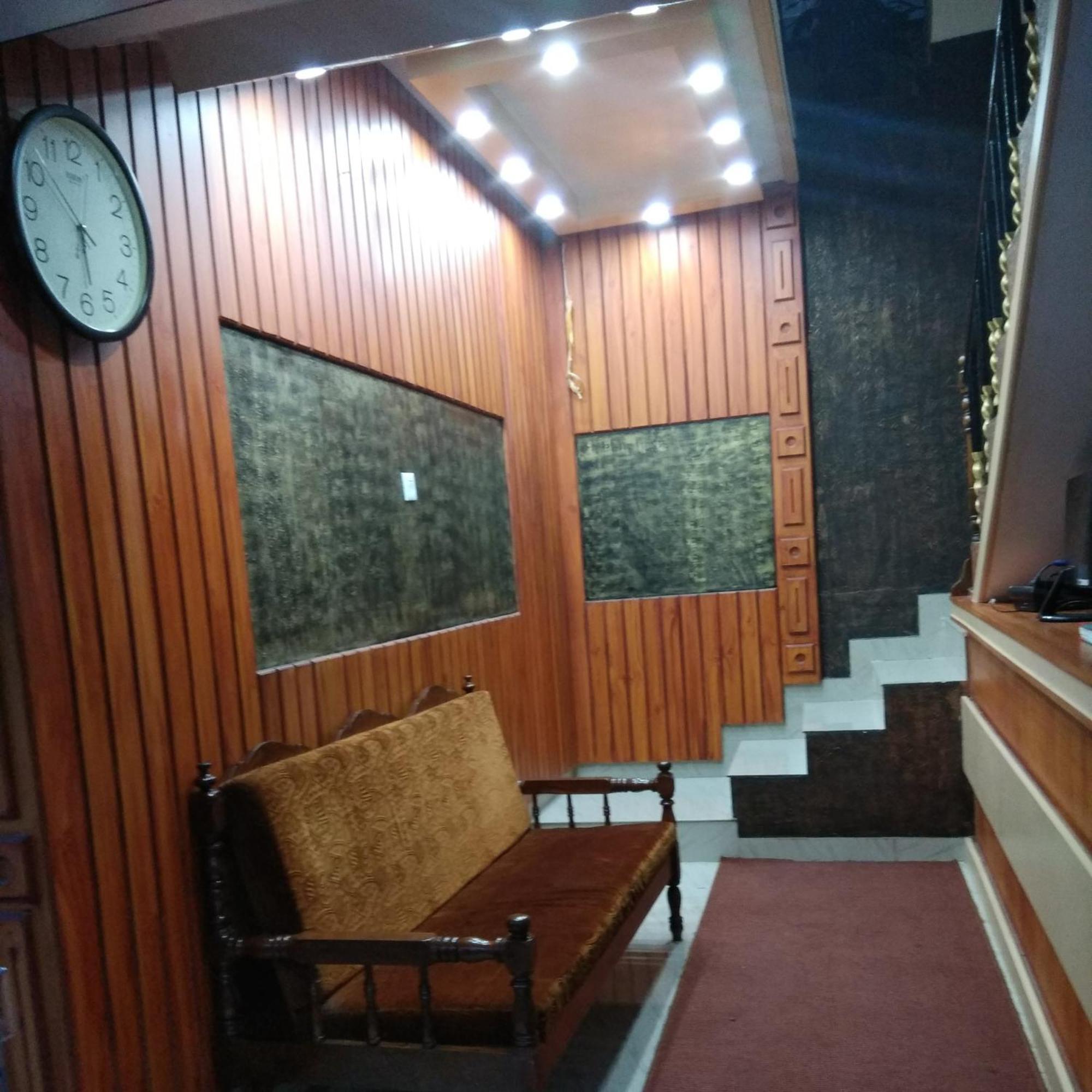 Manjira Lodge Guruvāyūr エクステリア 写真