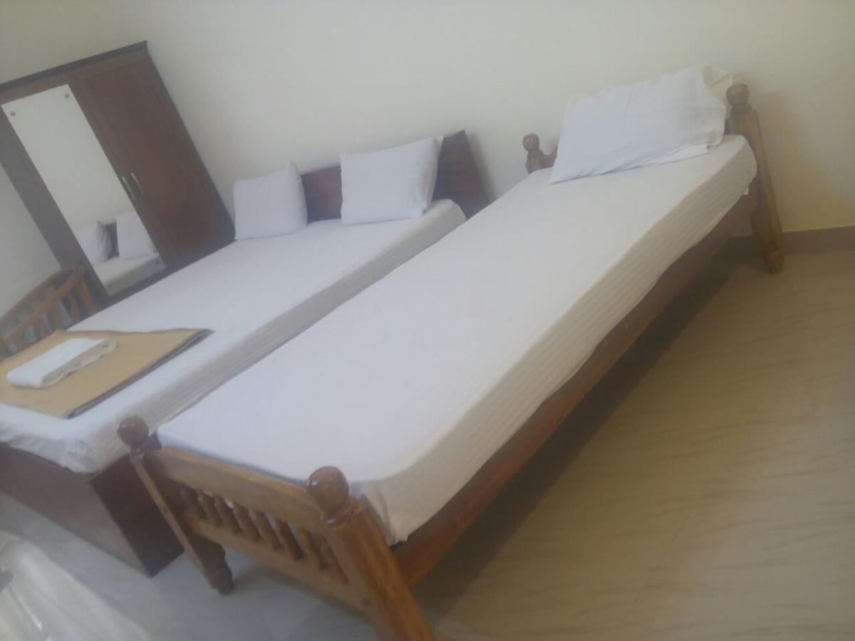 Manjira Lodge Guruvāyūr エクステリア 写真